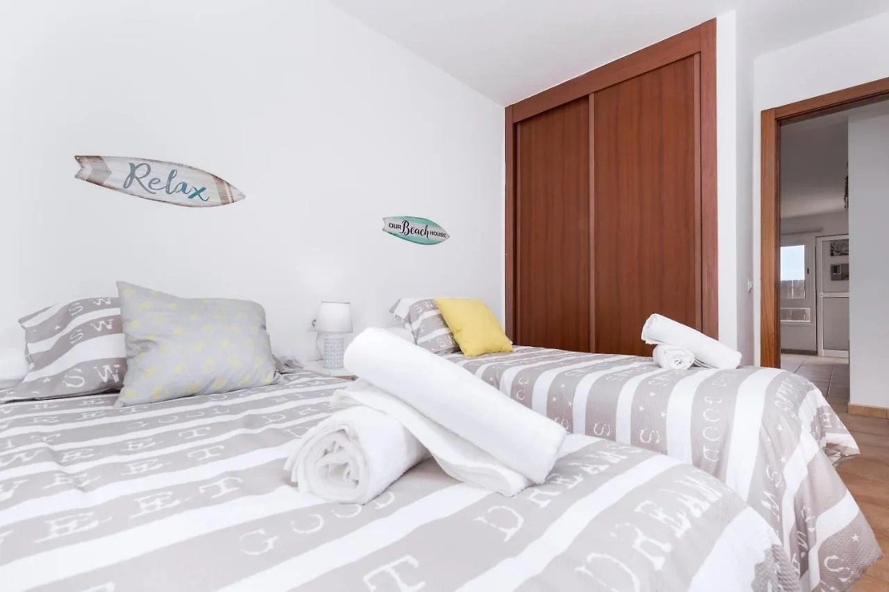 Apartment Home2Book Las Vistas Corralejo, Amazing Terrace