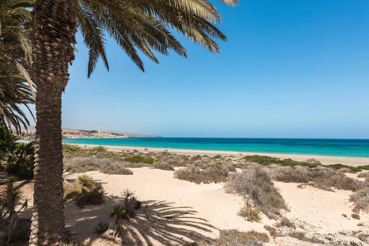 Home2Book Las Vistas Corralejo, Amazing Terrace 0*, Corralejo